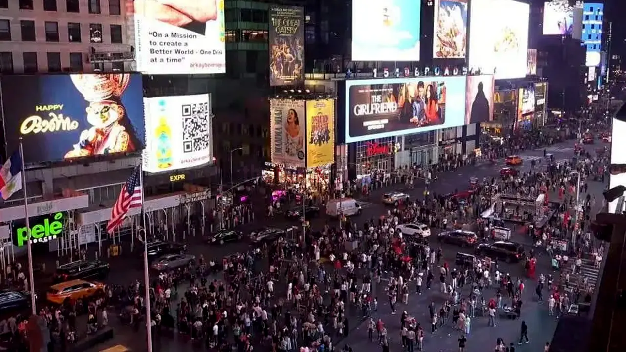 Aashaan Times Square