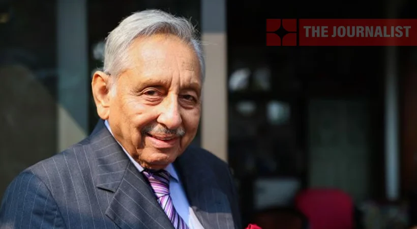 ശശി തരൂര്‍ ഒരു കരിയറിസറ്റ് ; മോദി സര്‍ക്കാരില്‍ മന്ത്രിയാകാനാണ് ശശി തരൂര്‍ ശ്രമിക്കുന്നത്: മണിശങ്കര്‍ അയ്യര്‍