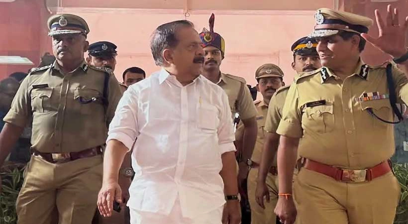 ‘കാഫിർ’ സ്ക്രീൻഷോട്ട് കേസ്: പ്രത്യേക അന്വേഷണ സംഘത്തെ പ്രഖ്യാപിച്ച് ആഭ്യന്തര വകുപ്പ്