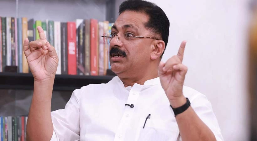 കെ.ടി. ജലീൽ വീണ്ടും അധ്യാപന രംഗത്തേക്ക്; പി.എസ്.എം.ഒ കോളേജിൽ പ്രൊഫസറായി തിരിച്ചെത്തുന്നു
