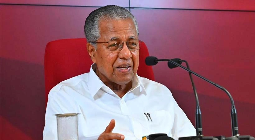 എതിർശബ്ദങ്ങളെ മർദിച്ചൊതുക്കുന്നു; കേരള സർവകലാശാലയിലെ പൊലീസ് നടപടിക്കെതിരെ പിണറായി വിജയൻ
