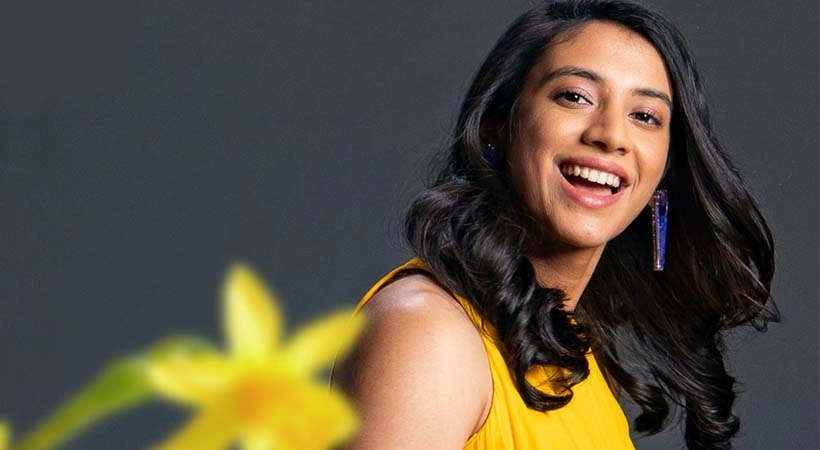 വനിതാ ക്രിക്കറ്റിൽ ചരിത്രനേട്ടം; വനിതാ ക്രിക്കറ്റിൽ ഏറ്റവും കൂടുതൽ അന്താരാഷ്ട്ര റൺസ് നേടിയ താരമായി സ്മൃതി മന്ധാന