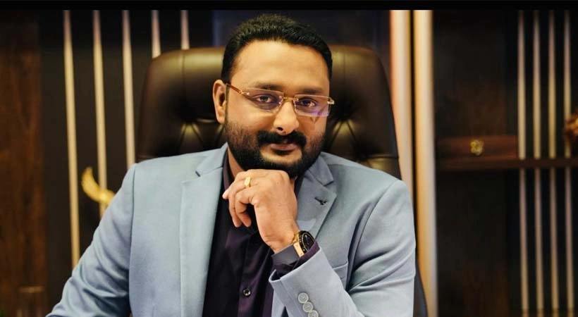 അനധികൃതമായി വീട്ടില്‍ മദ്യം സൂക്ഷിച്ച കേസ്; റിപ്പോര്‍ട്ടര്‍ ടിവി ഉടമ ആന്റോ അഗസ്റ്റിന്‍ റിമാന്‍ഡില്‍